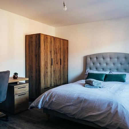 Oakley Place Bristol Bagian luar foto